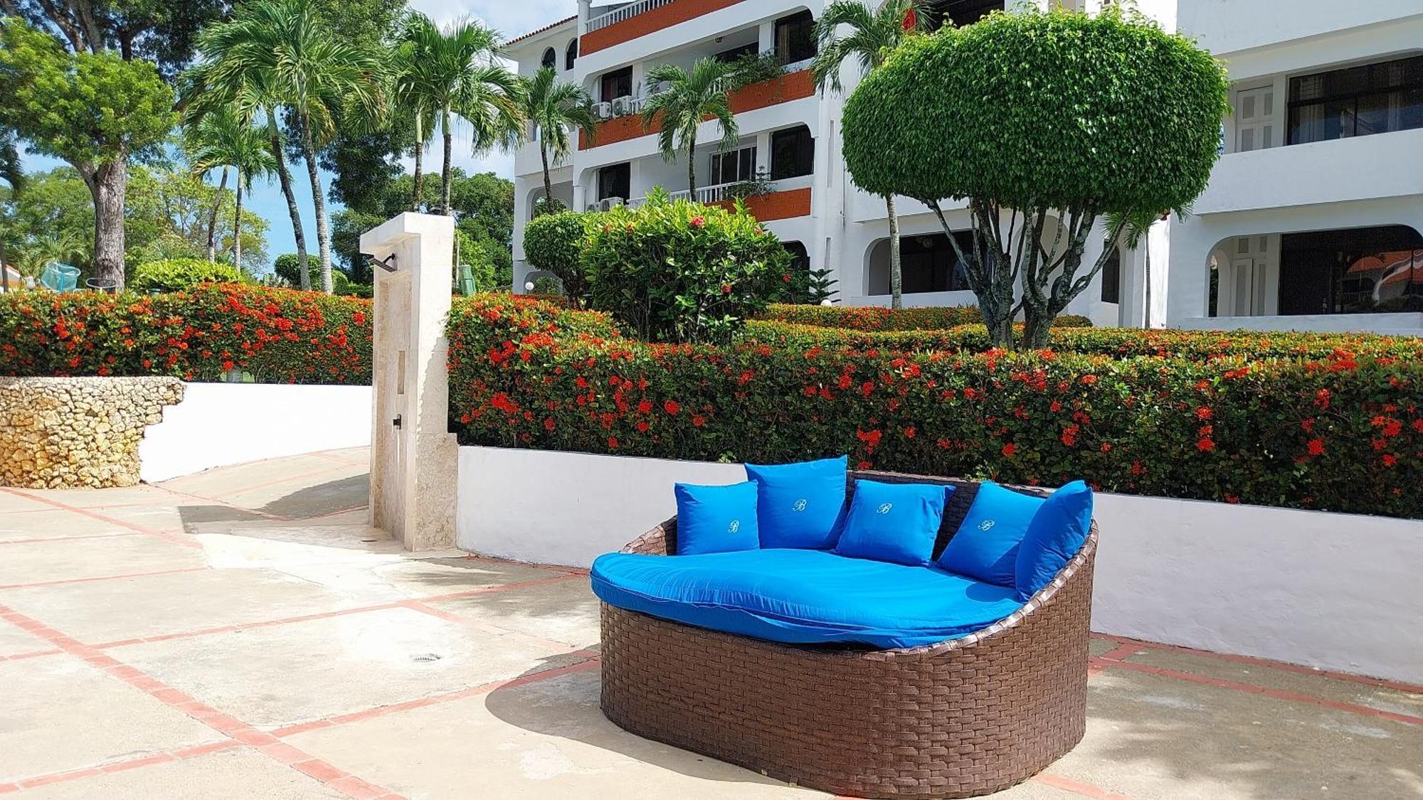 The Biggest Swimming Pool In Sosua, Frente A La Piscina Mas Grande En Sosua Apartment Exterior foto
